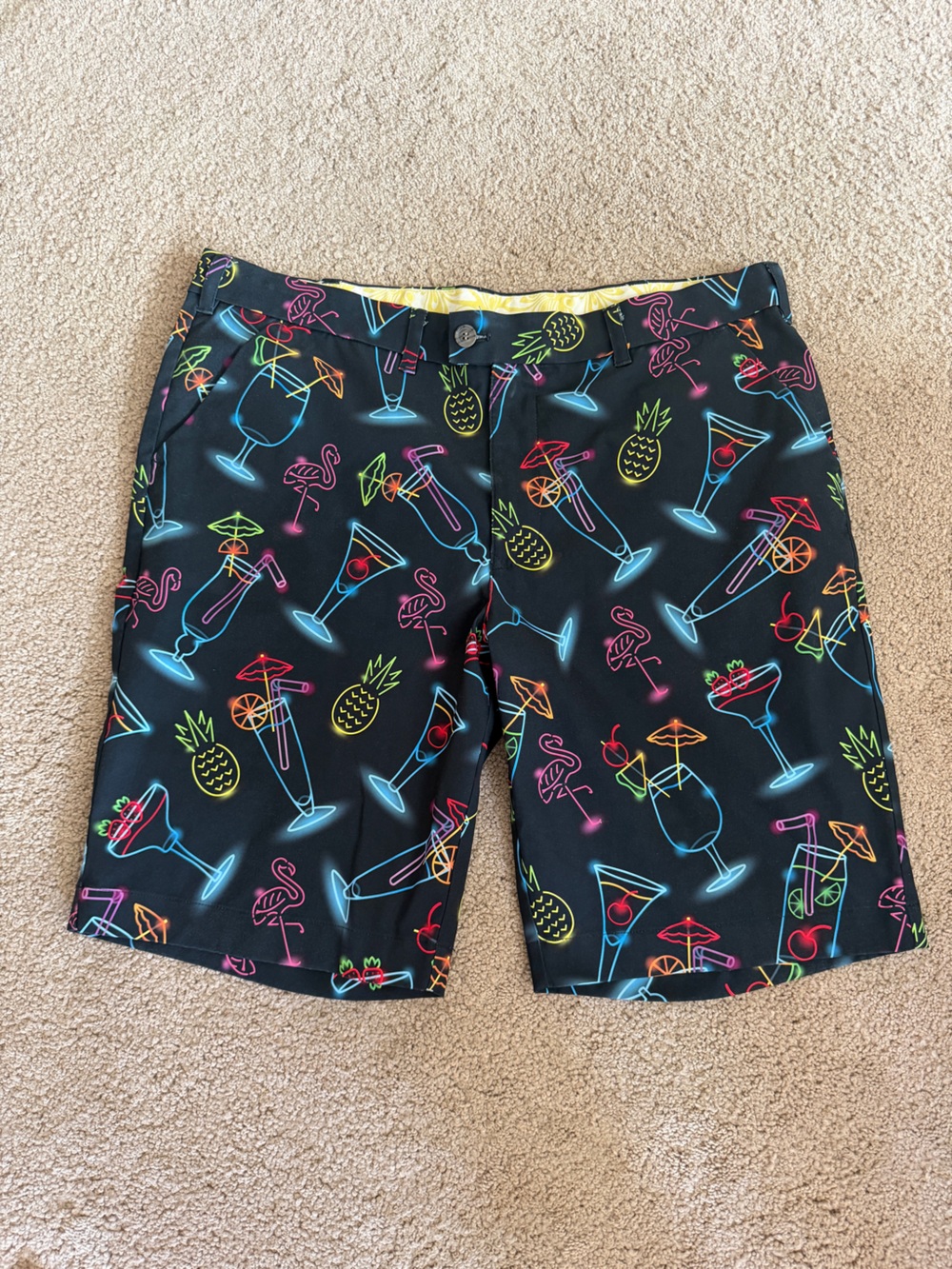 Men's Loudmouth Black Neon Cocktail Print Shorts size 40
